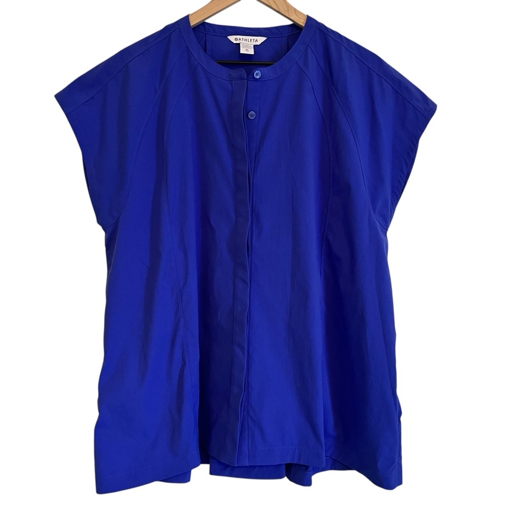 Athleta Performance Poplin Popover Athletic Button Up Top in Lazurite Blue XL